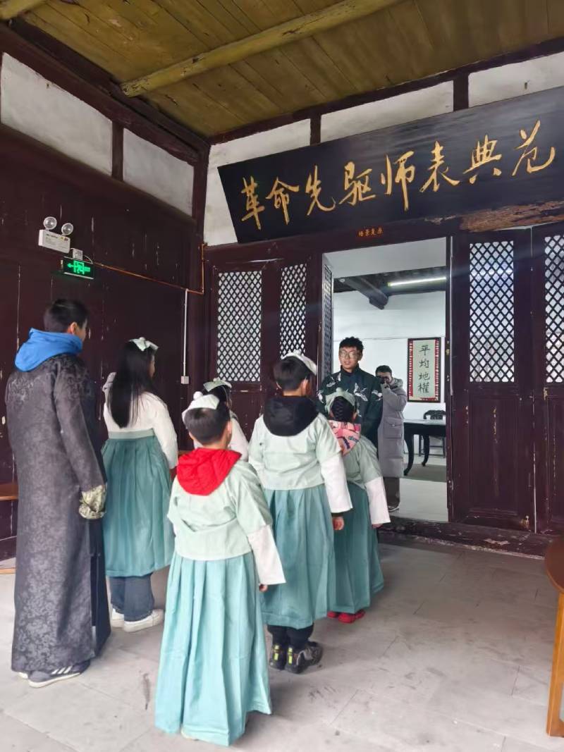 莫力达瓦达斡尔族自治旗景区文学经典改编剧本游